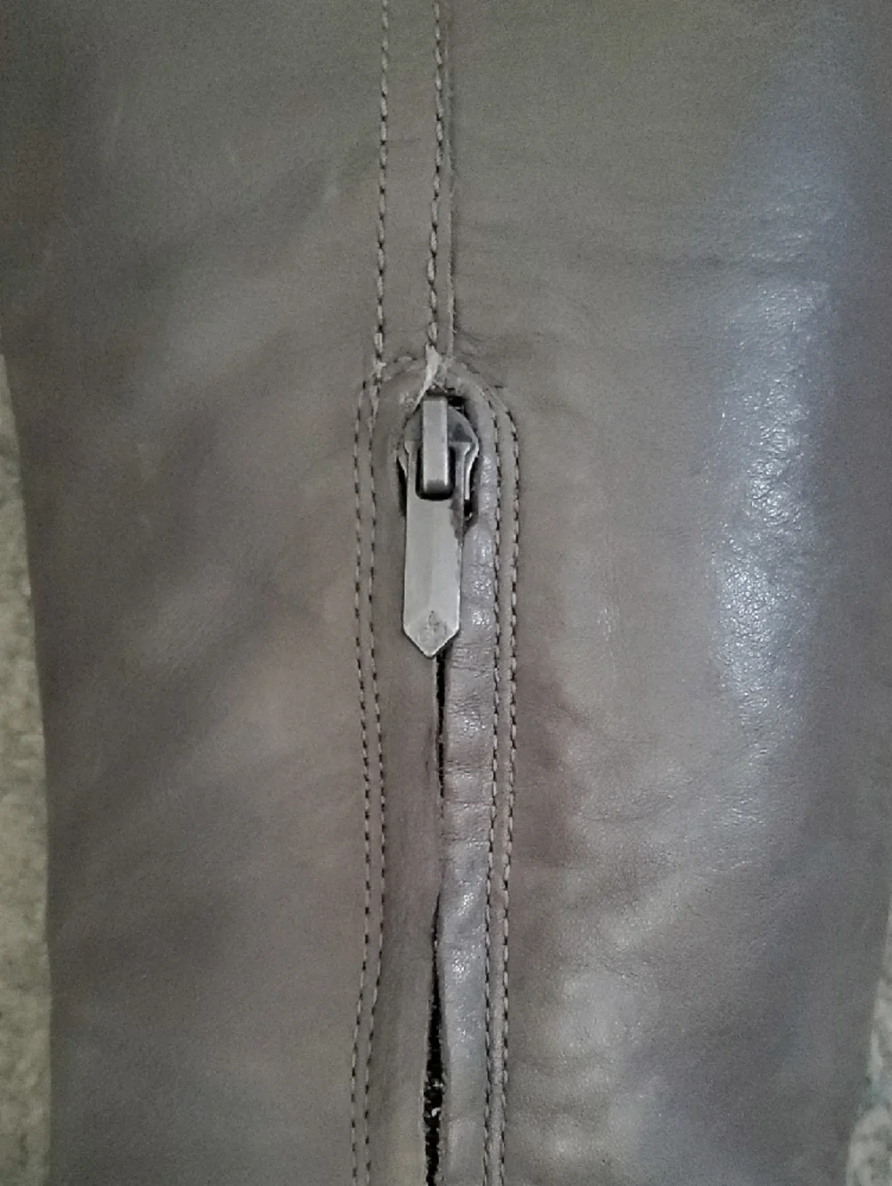 Sam Edelman Pierce 2 Button-Trim Tall Leather Riding Boots in Grey Size 8